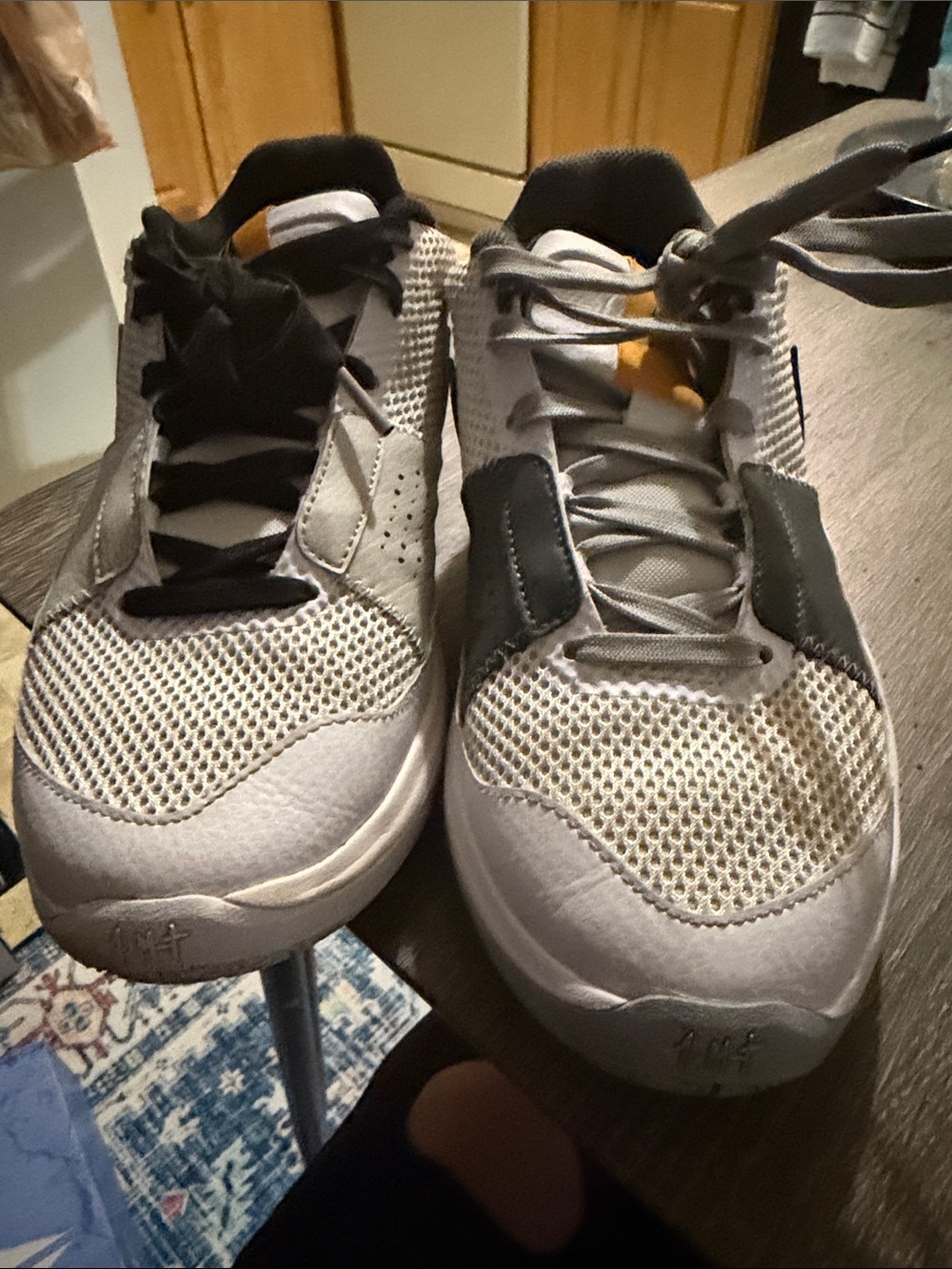 Men's Breathable Gray Mesh Athletic Sneakers NIKE JA MORAN